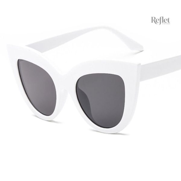 Actrice lunette de soleil pour toutes occasions