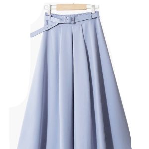 Jupe corolle années 50, style rétro et féminin