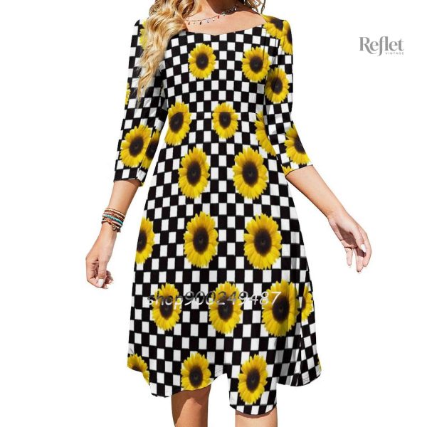 Robe années 70 à motifs géométriques
