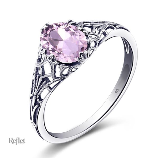 Bague vintage en argent avec pierre stylisée