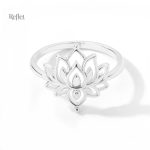 Bague rétro avec motifs délicats, style vintage unique
