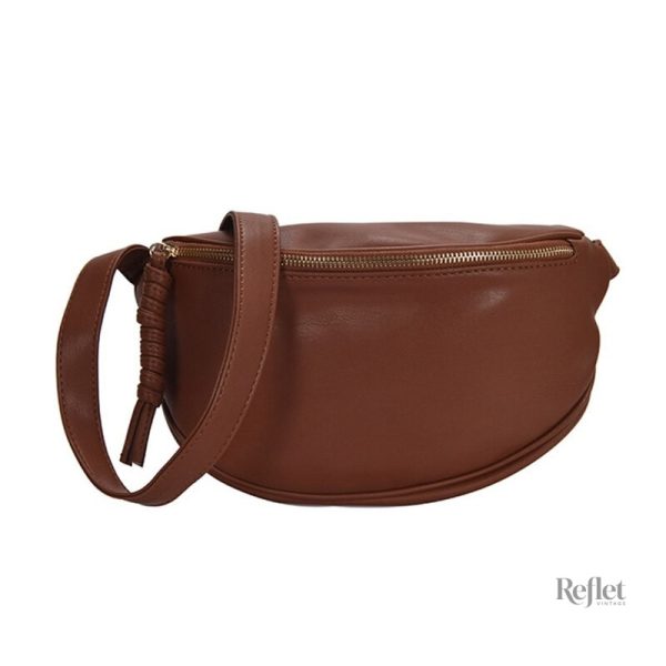 banane-vintage-cuir-1 Banane vintage en cuir authentique