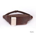 Banane en cuir, design vintage intemporel