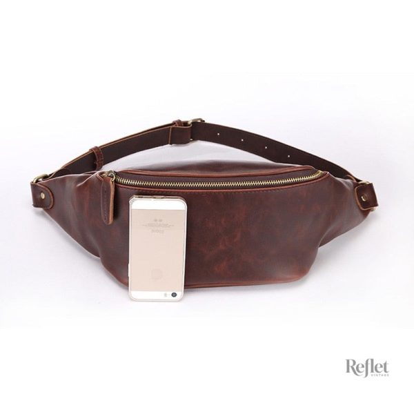 Banane en cuir, design vintage intemporel