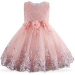 Robe de rêve pour fille avec détails scintillants