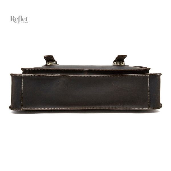 Sac en cuir vintage noir, pratique et esthétique pour étudiants
