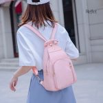 Cartable élégamment conçu, finition en cuir