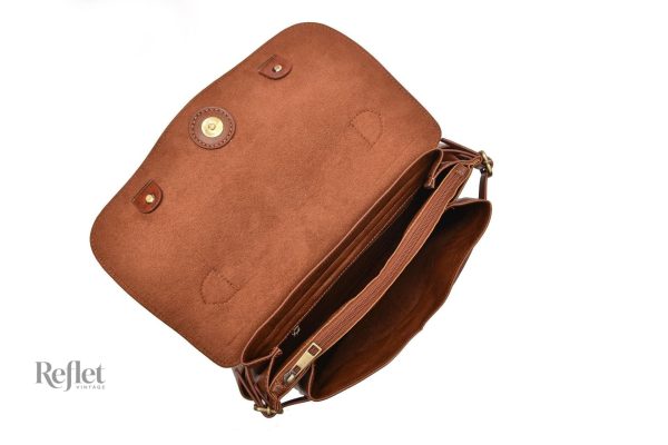 Sac en cuir marron au style rétro pour un look unique