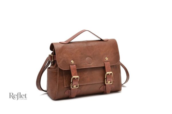 Accessoire en cuir marron alliant praticité et esthétique vintage