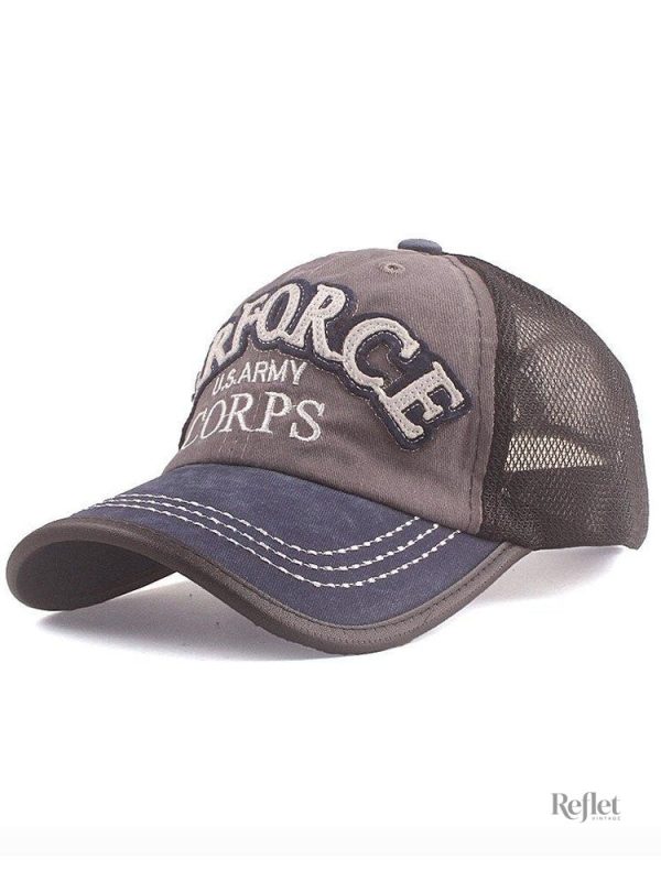 Casquette vintage pour un look d'aviation