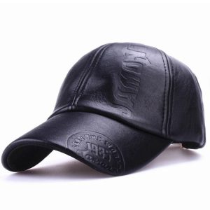 Casquette cuir vintage élégante et intemporelle
