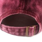 Casquette avec motif inspiré des années passées, style authentique