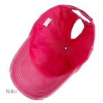 Casquette vintage rose avec visière légèrement incurvée