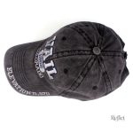 Casquette avec broderie design, un look tendance