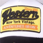 Casquette rétro inspirée du style western classique