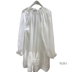 Chemise vintage douce, style rétro pour nuits paisibles