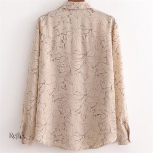 Vêtement féminin au design vintage chic