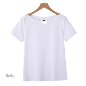 T-shirt vintage femme au style rétro et décontracté
