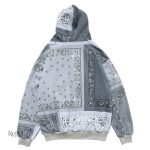 Pull vintage zippé, idéal pour un look décontracté