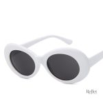 Lunettes de soleil blanches inspirées des années pass
