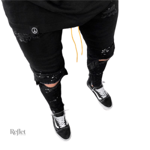 Jean homme noir, look vintage, essentiel du dressing masculin