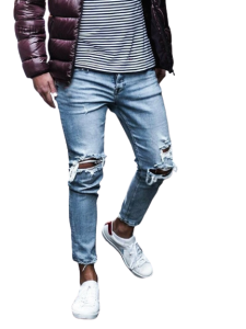 Jean noir, finition vintage, parfait pour un style casual chic