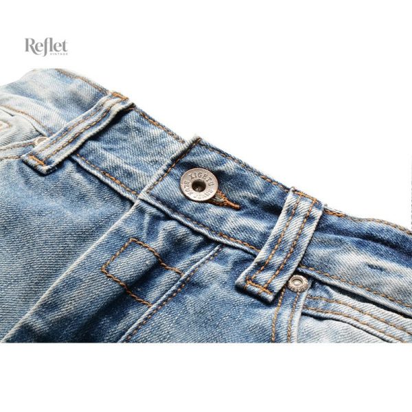 Pantalon en jean vintage pour homme, une pièce classique