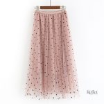 Jupe à pois ample au style rétro féminin