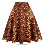 Jupe courte années 60, look rétro et élégant