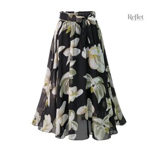 Jupe rétro bleu avec motifs floraux