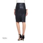 Style rétro, jupe années 80 noire, look intemporel