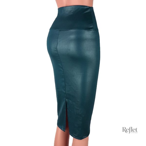 Jupe en simili cuir pour un look vintage