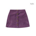 Jupe courte tendance inspirée des styles des années 80