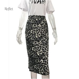 Jupe rétro ajustée style années 80, intemporelle et chic