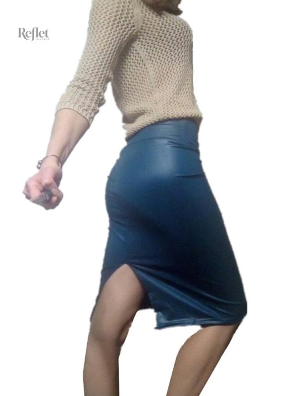 Cuir souple, jupe inspirée des années 70