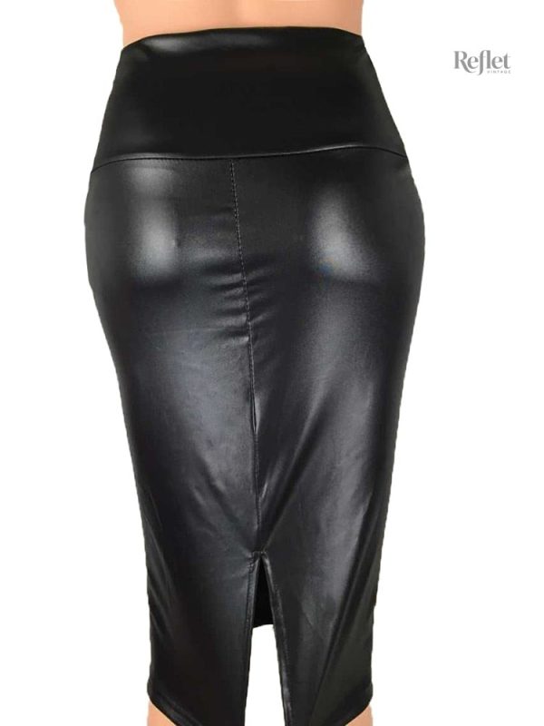 Jupe en cuir, allure seventies