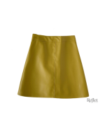 Jupe en cuir, design rétro, élégance intemporelle