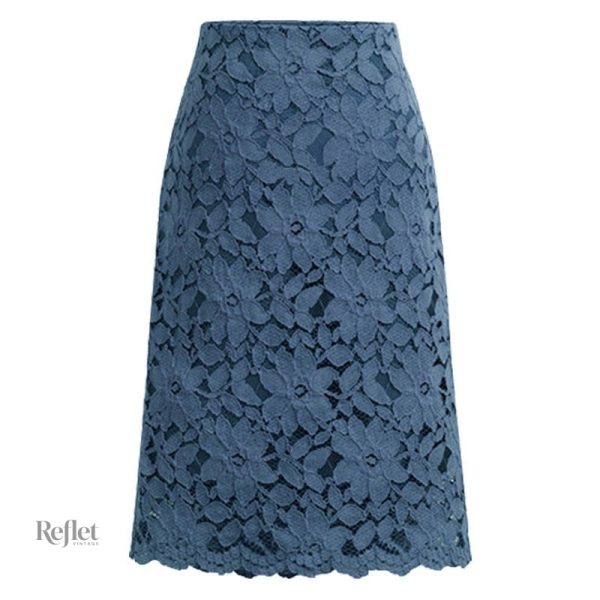 Jupe style rétro, idéale pour une allure nostalgique chic