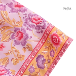 Jupe année 60 en rose, design chic et féminin