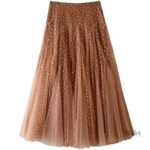 Jupe style années 80, couleurs vives et motifs audacieux