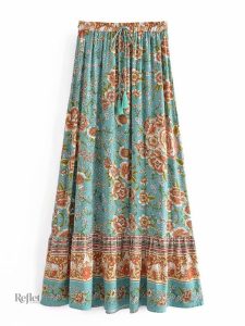 Jupe courte années 60 avec motifs colorés
