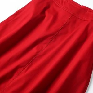 Jupe tulipe vintage, évasée et élégante