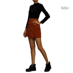Jupe courte femme années 80, look rétro