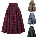 Look rétro avec jupe à carreaux vintage