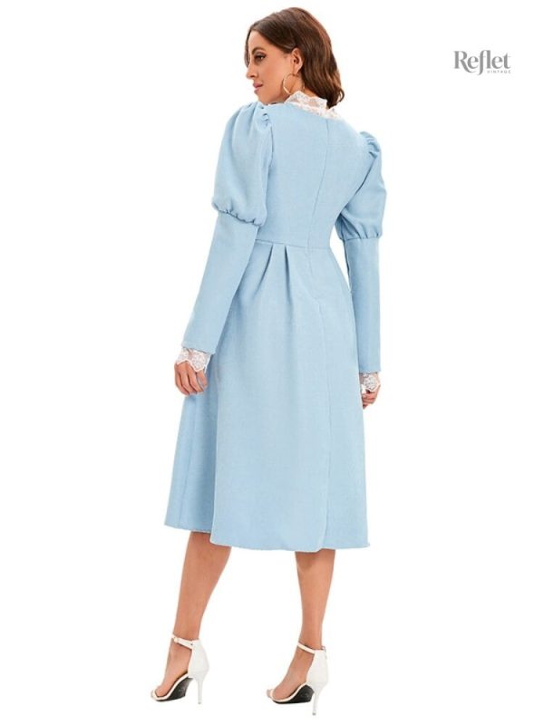 Robe vintage inspirée des années 70, idéale pour une soirée