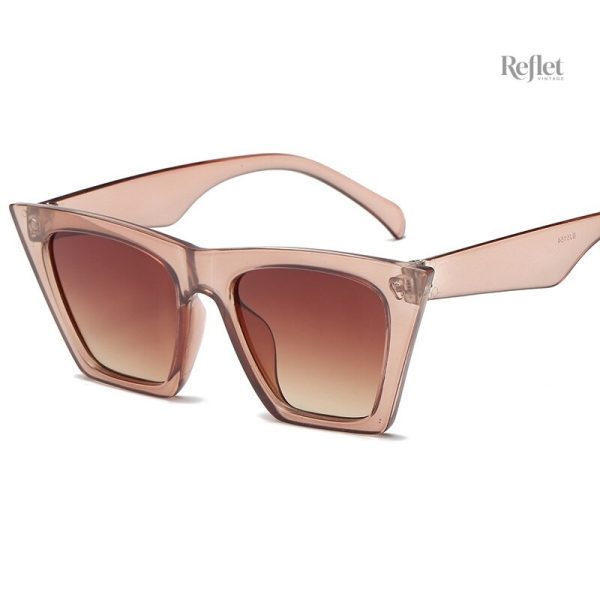 Accessoire vintage : lunettes de soleil blanches