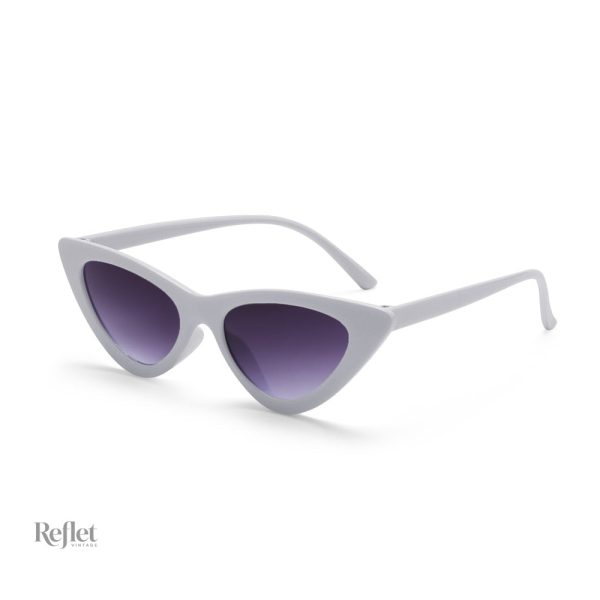 Accessoires de mode rétro, lunettes de soleil vintage uniques et tendances