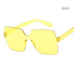 Accessoire vintage féminin : lunette de soleil