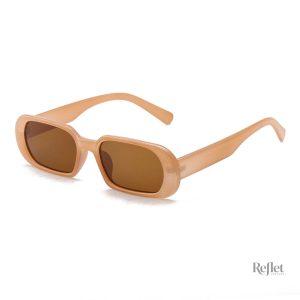 Lunettes vintage rouge pour un style rétro