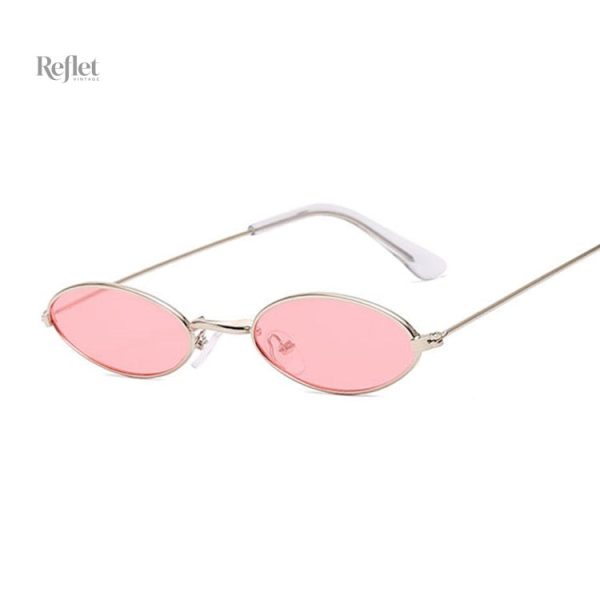 Style vintage avec lunettes de soleil ovales